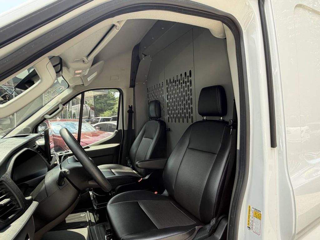 2023 FORD TRANSIT-350 BASE 缩略图 23