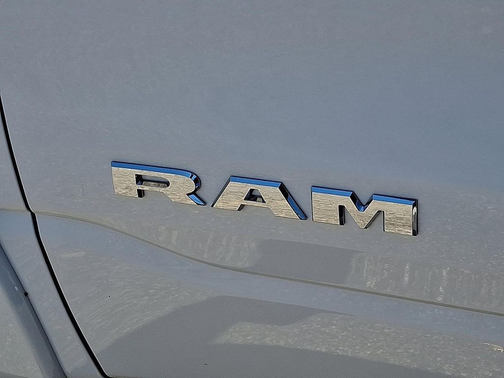 صورة مصغرة 15 لـ 2026 RAM 1500 BIG HORN/LONE STAR