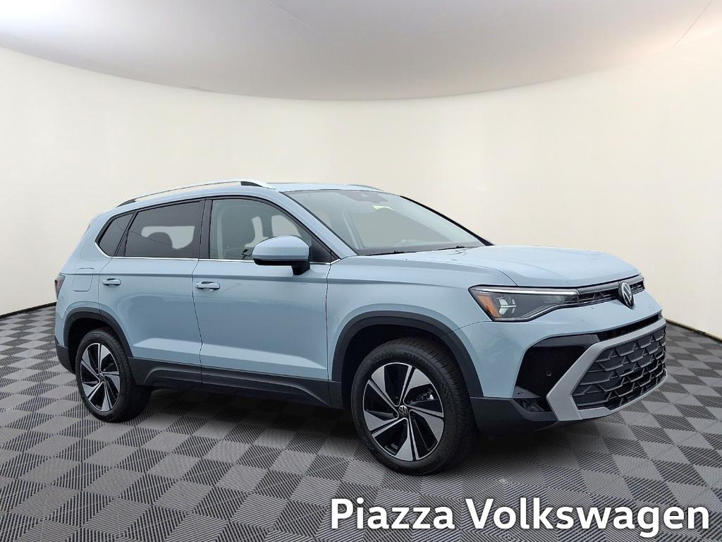 New 2026 Volkswagen Taos 1.5T SE
