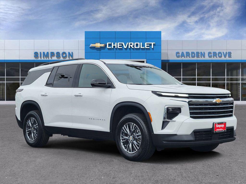 New 2026 Chevrolet Traverse LT