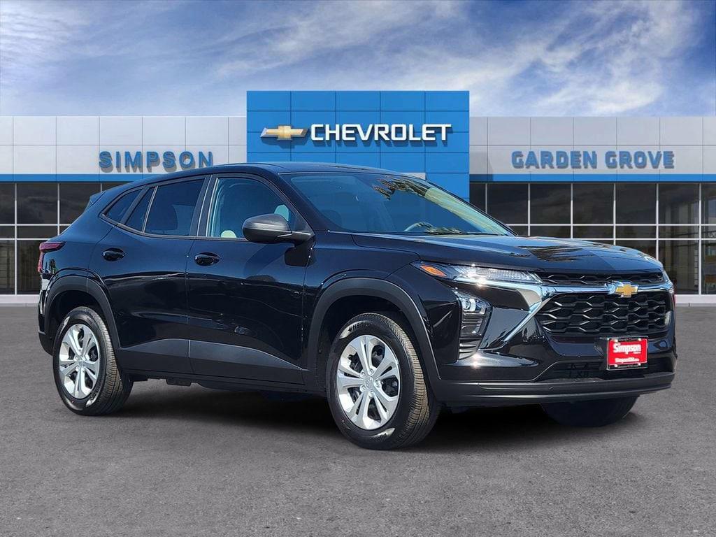 New 2026 Chevrolet Trax LS