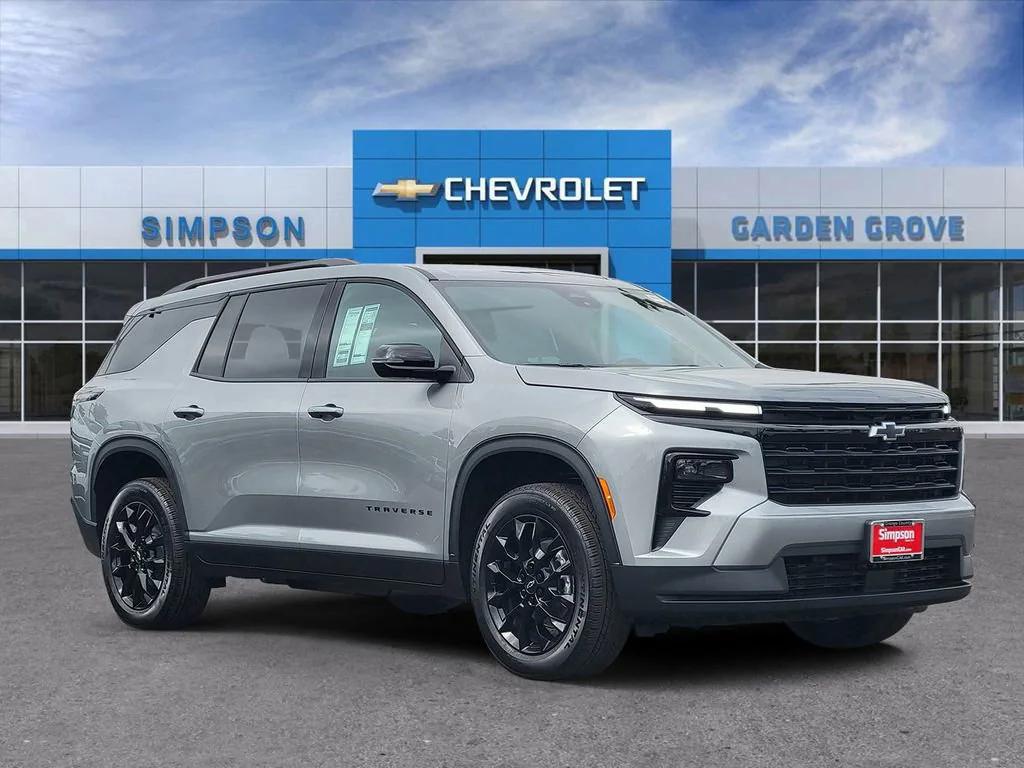 New 2026 Chevrolet Traverse LT