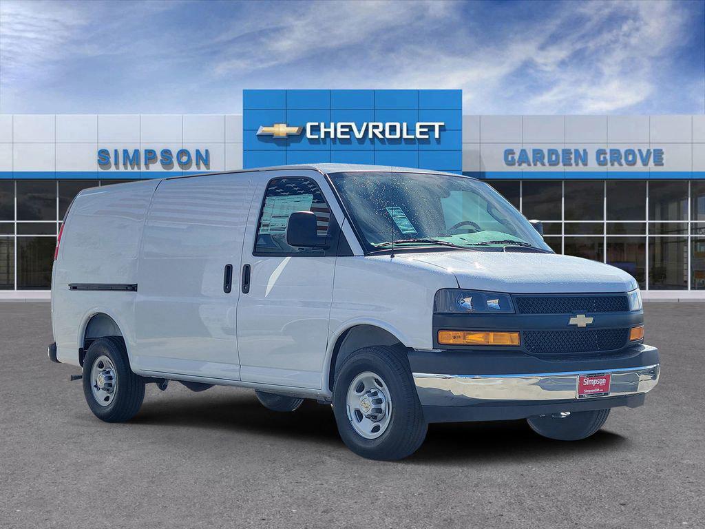 New 2026 Chevrolet Express 2500 LT