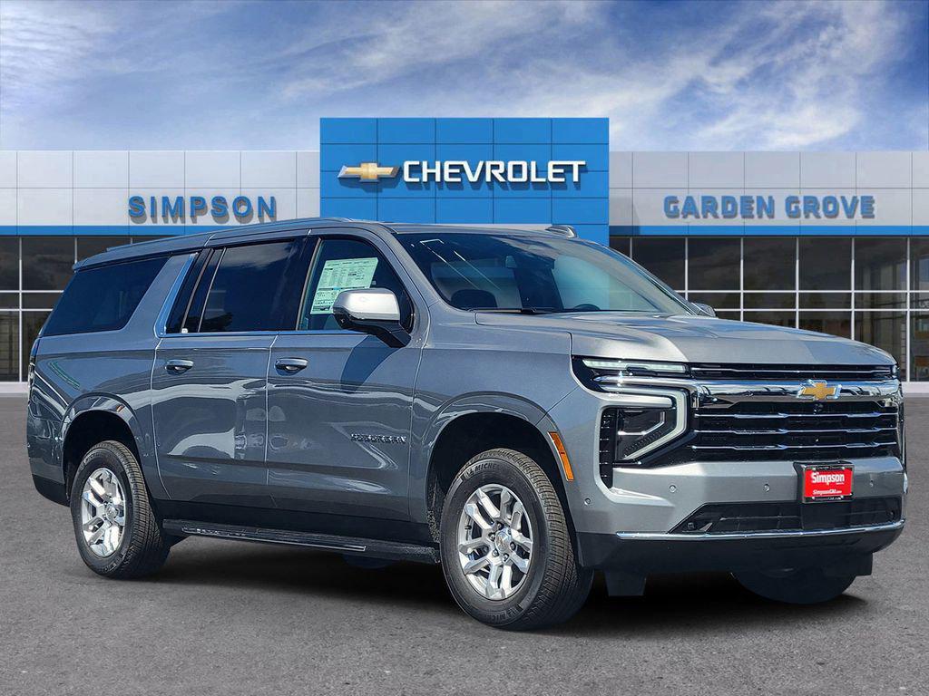New 2026 Chevrolet Suburban LT