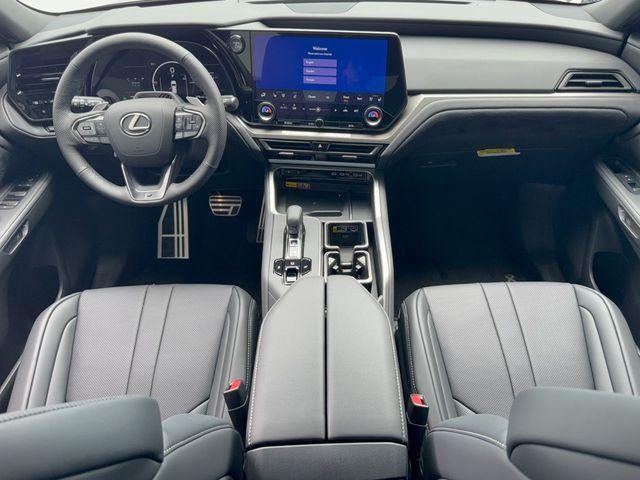 صورة مصغرة 25 لـ 2026 Lexus TX 500H F SPORT PERFORMANCE PREMIUM