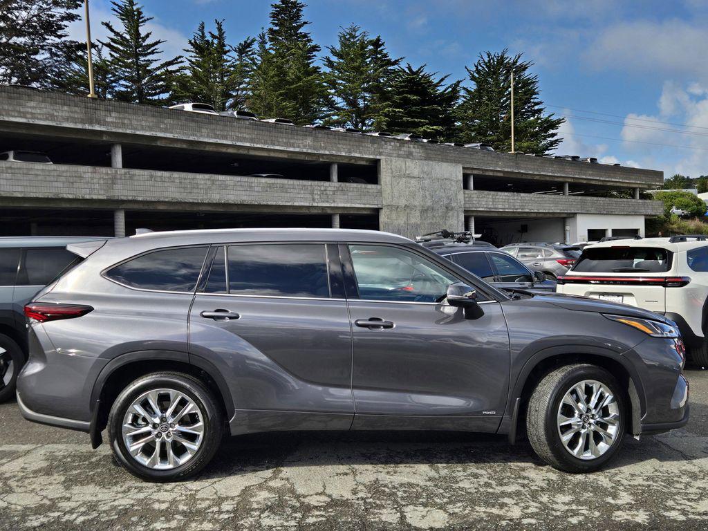 TOYOTA HIGHLANDER - 3