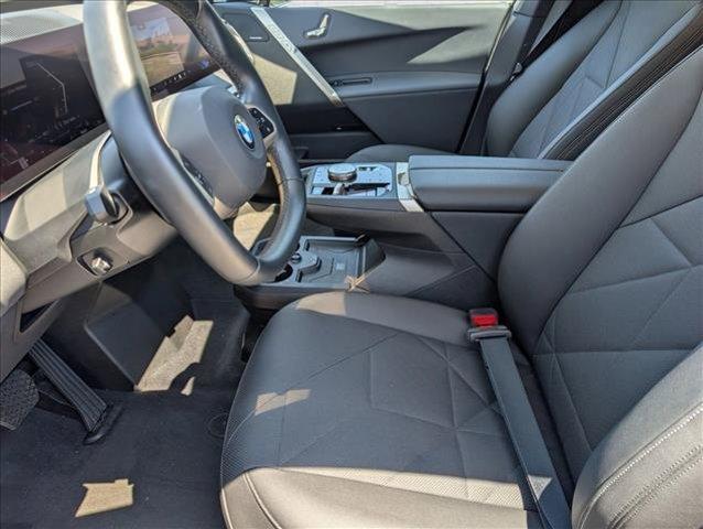 صورة مصغرة 17 لـ 2026 BMW IX XDRIVE60