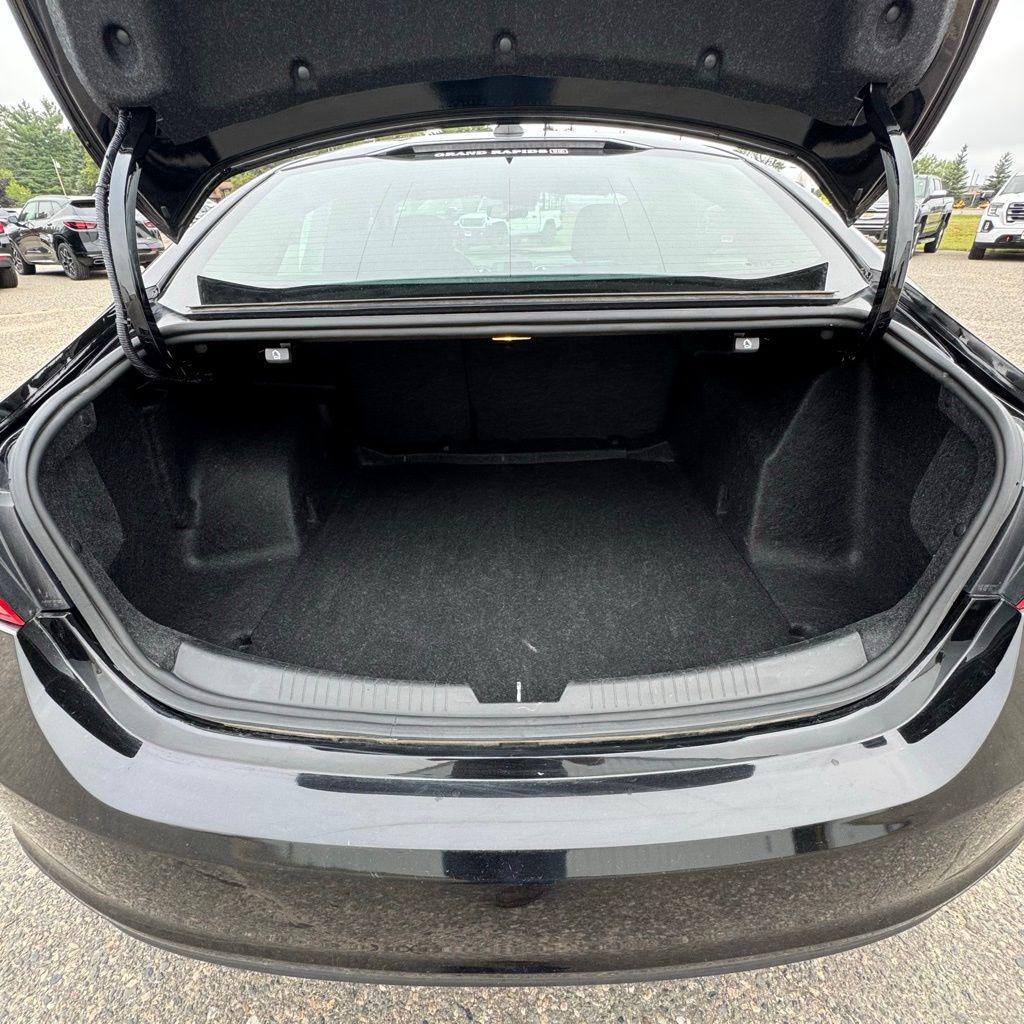 Used 2023 Chevrolet Malibu FWD 1LT