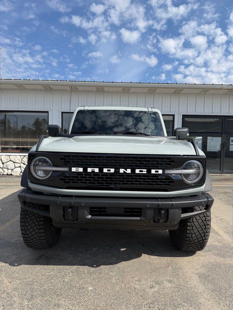 FORD BRONCO WILDTRAK - 2