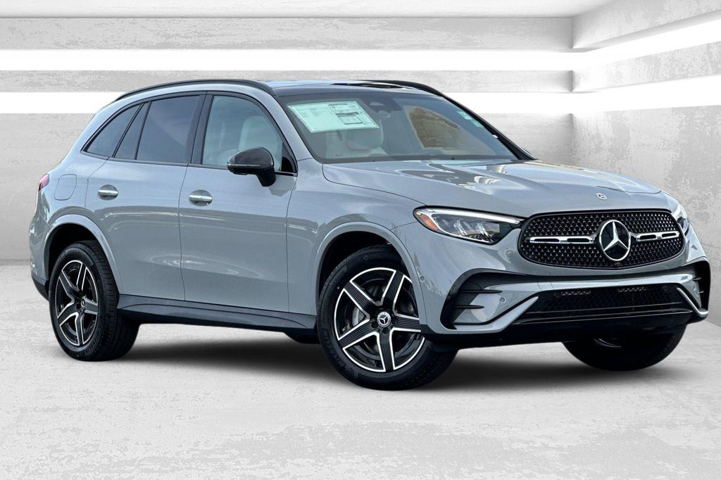 New 2026 Mercedes-Benz GLC 300 4MATIC
