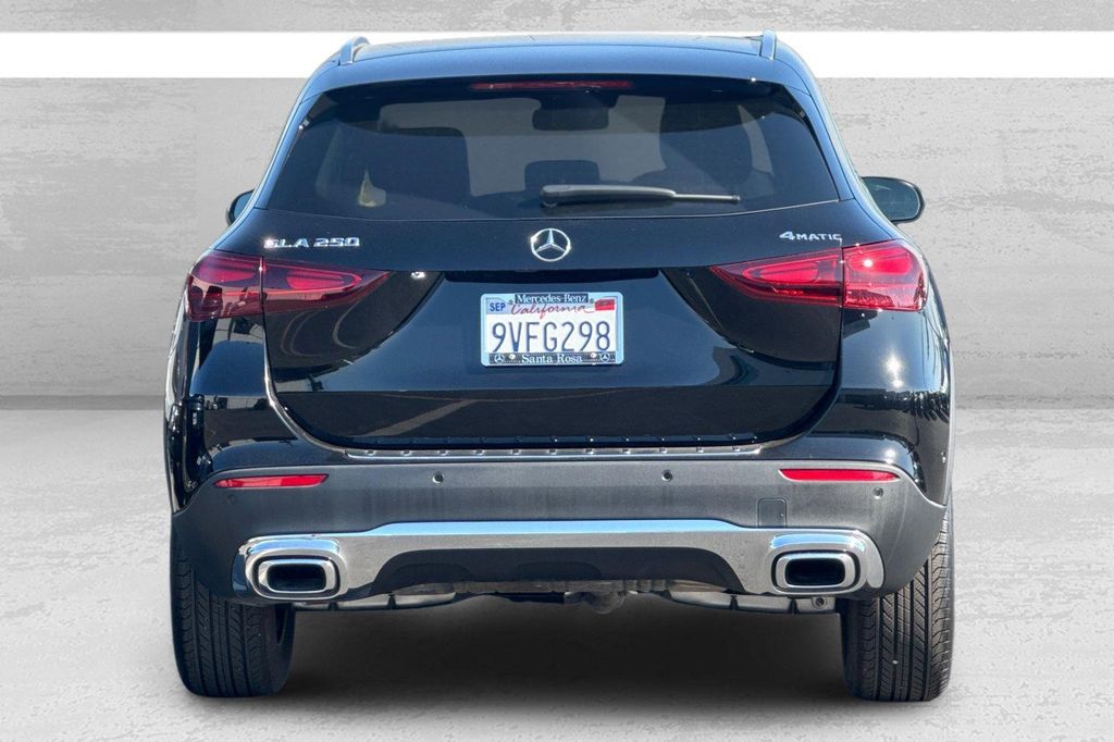 MERCEDES-BENZ GLA-CLASS - 4