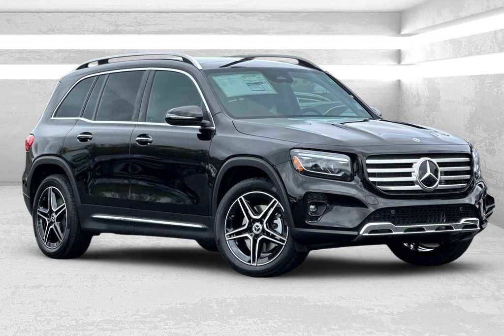New 2026 Mercedes-Benz GLB 250 4MATIC