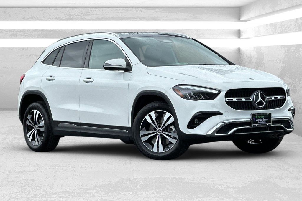 New 2026 Mercedes-Benz GLA 250 4MATIC
