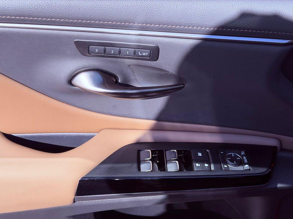 2025 Lexus ES 350 PREMIUM 缩略图 17