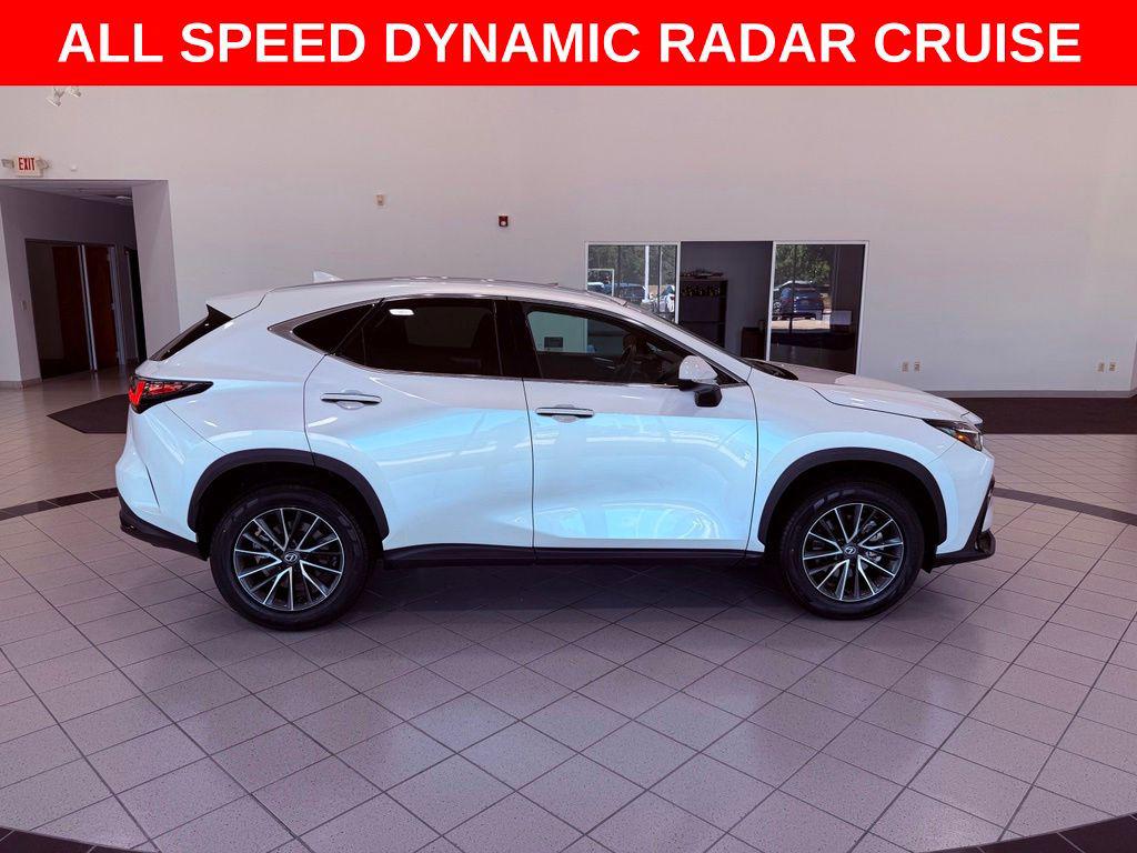 صورة 9 لـ 2025 Lexus NX 250 PREMIUM