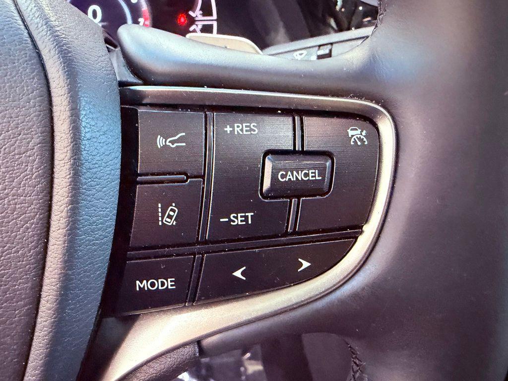 صورة مصغرة 21 لـ 2023 Lexus ES 350 PREMIUM