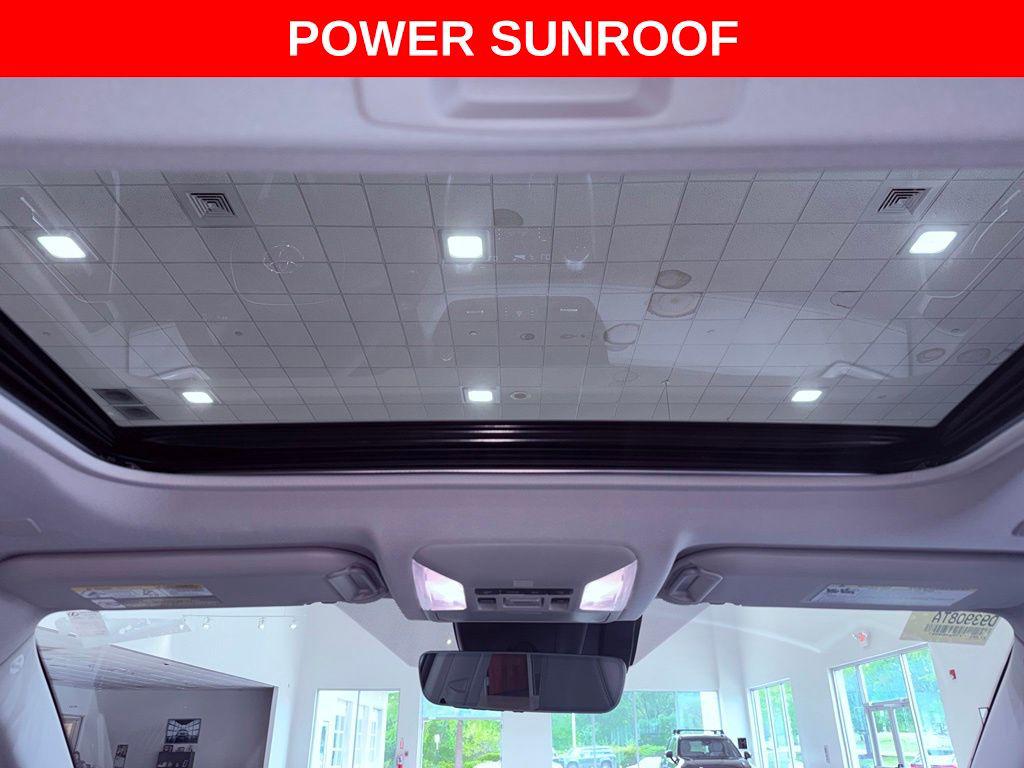2024 Toyota RAV4 LIMITED 照片 8