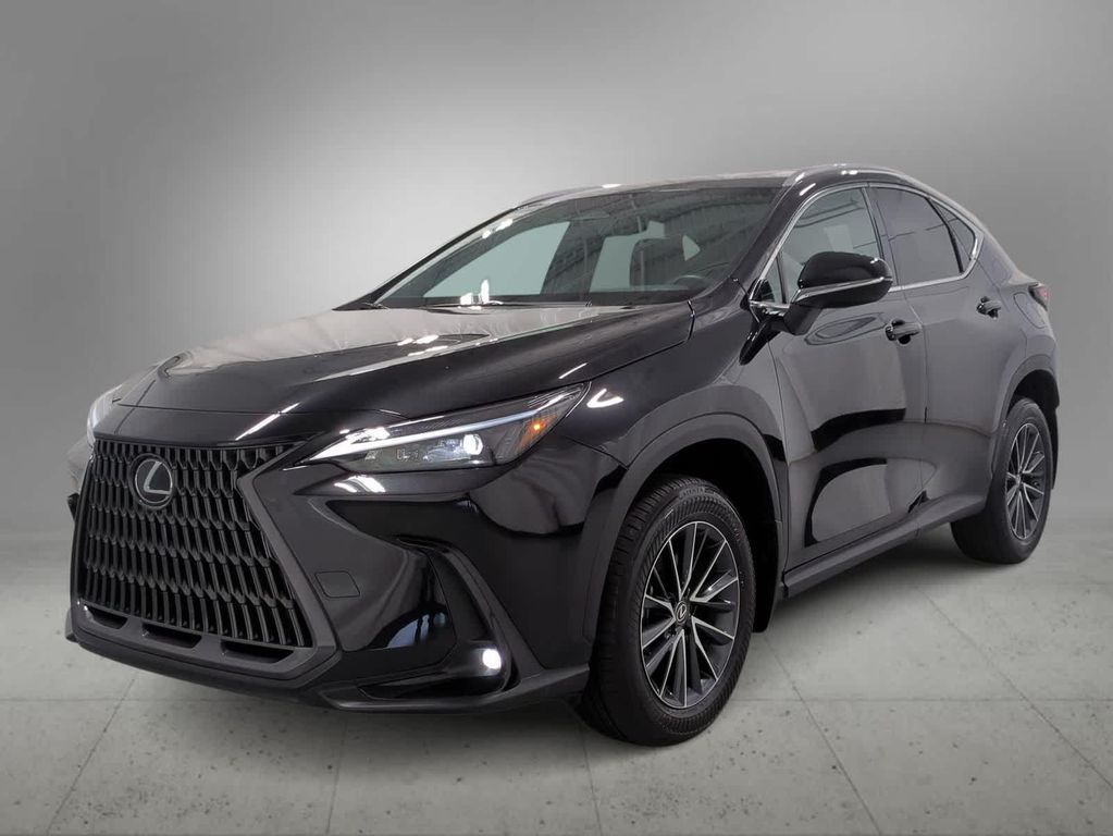 صورة 4 لـ 2024 Lexus NX 350