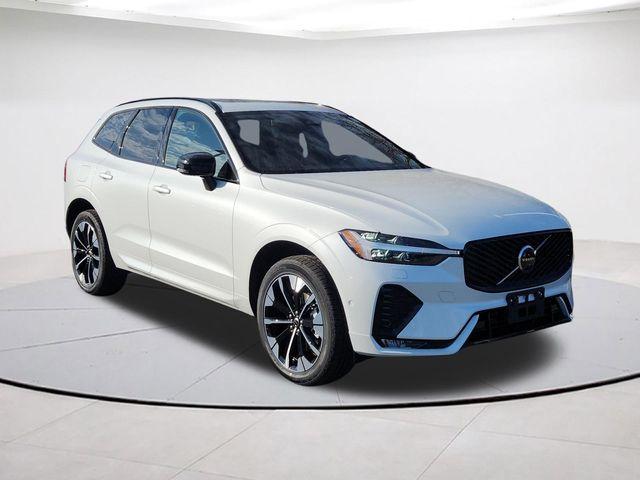 New 2026 Volvo XC60 B5 Plus