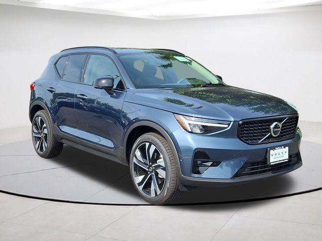 New 2026 Volvo XC40 B5 Plus