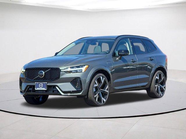 New 2026 Volvo XC60 Plug-In Hybrid T8 Plus