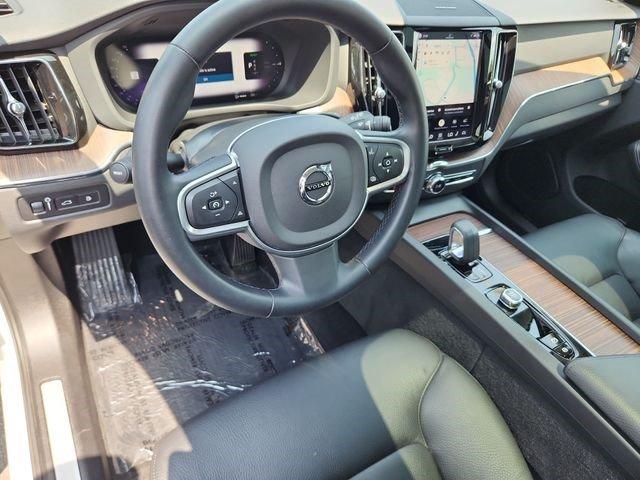 صورة 2 لـ 2022 Volvo XC60 RECHARGE PLUG-IN HYBRID T8 INSCRIPTION EXPRES