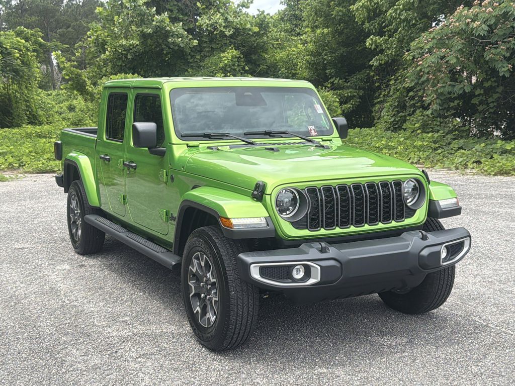 New 2026 Jeep Gladiator Sahara 4x4