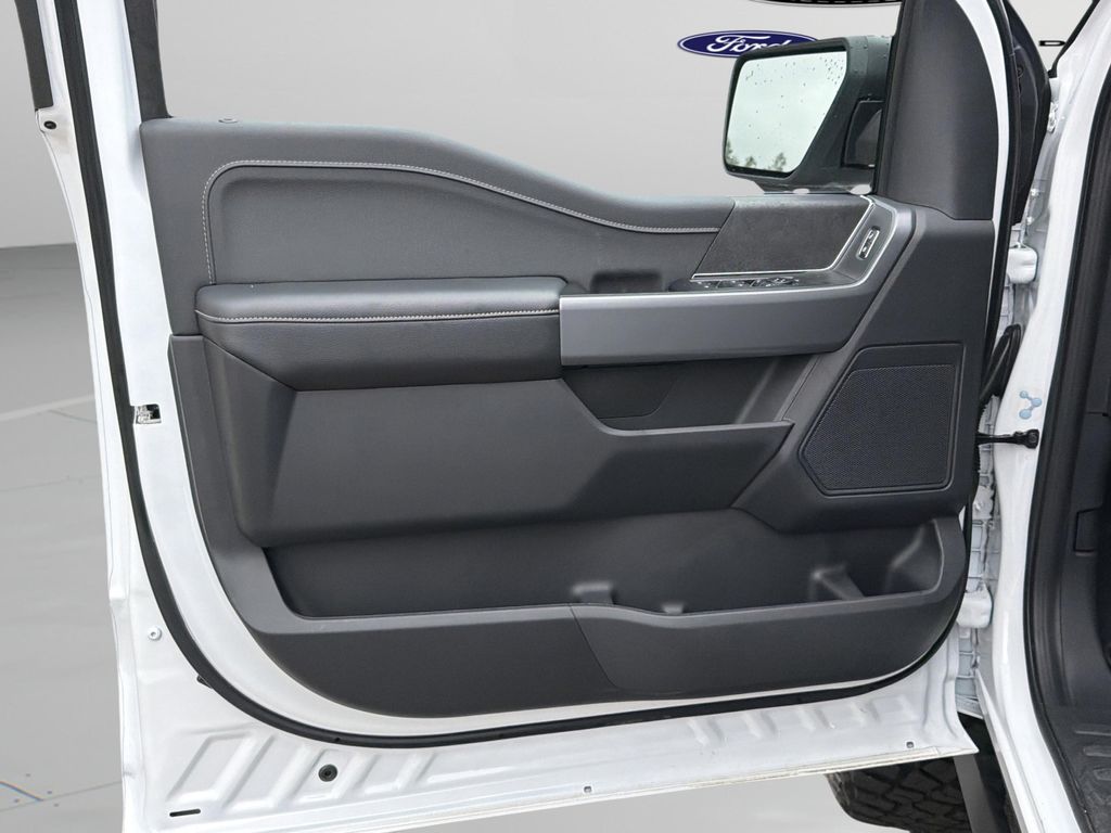 صورة مصغرة 20 لـ 2026 FORD F-150 XLT