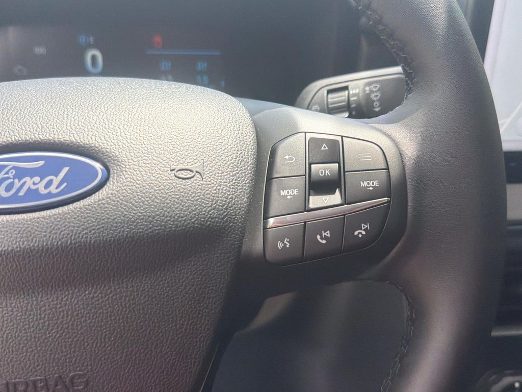 2026 FORD MAVERICK LARIAT — фото 10