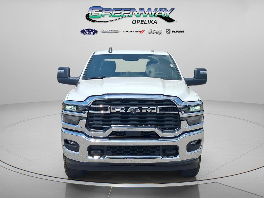 صورة 2 لـ 2026 RAM 2500 BIG HORN CREW CAB 4X4 8' BOX