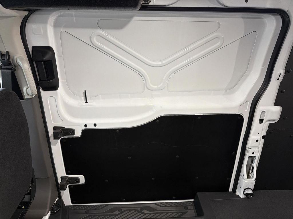 2025 FORD TRANSIT-150 BASE 缩略图 21