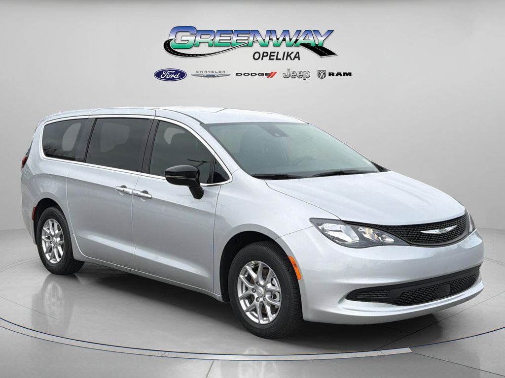 New 2026 Chrysler Voyager LX