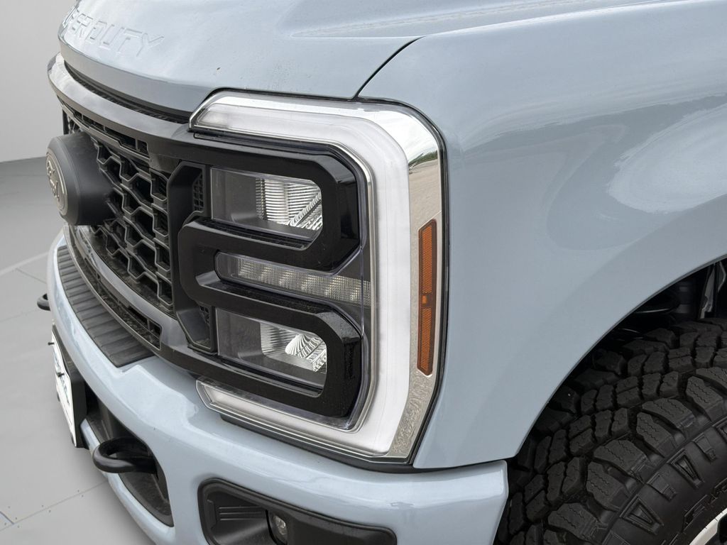 2026 FORD F-250 LARIAT — миниатюра 24