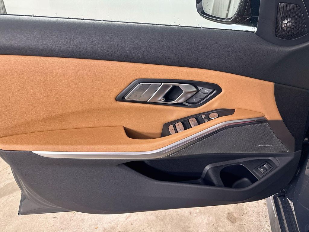 2026 BMW 330 XDRIVE NA 缩略图 16