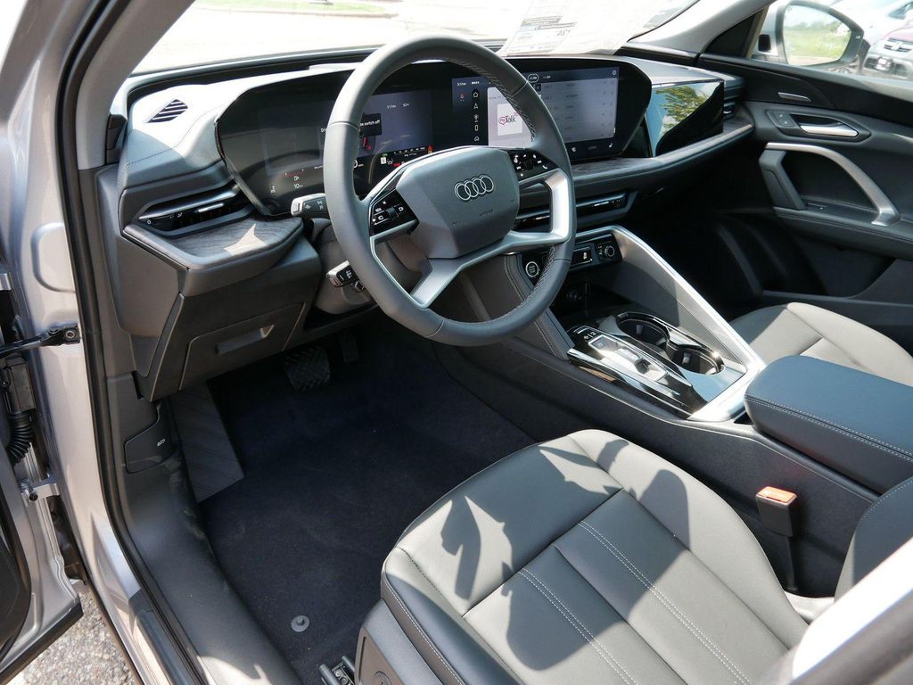 2026 AUDI Q5 PREMIUM PLUS TFSI QUATTRO S TRONIC — фото 9