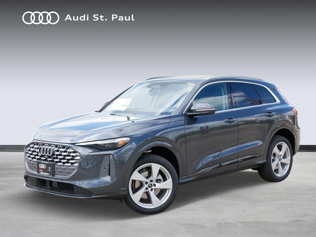 New 2026 Audi Q5 Premium Plus TFSI quattro S tronic