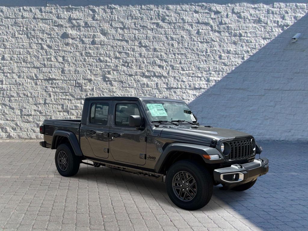 New 2026 Jeep Gladiator Sport