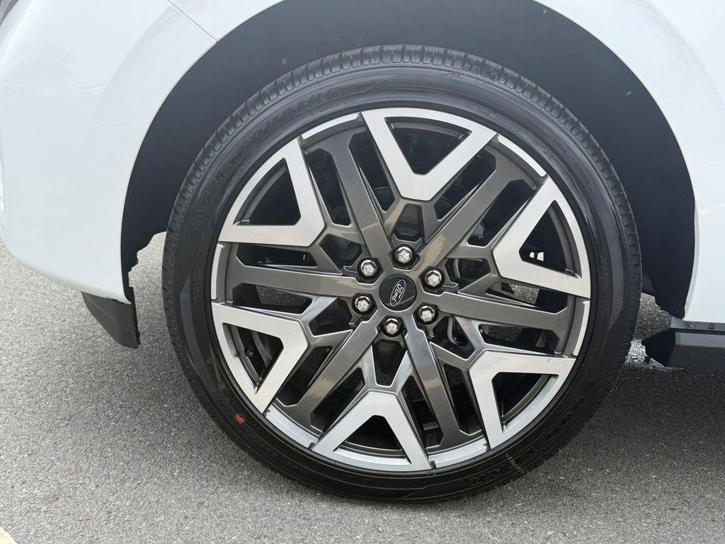 2026 FORD EXPEDITION PLATINUM — миниатюра 13