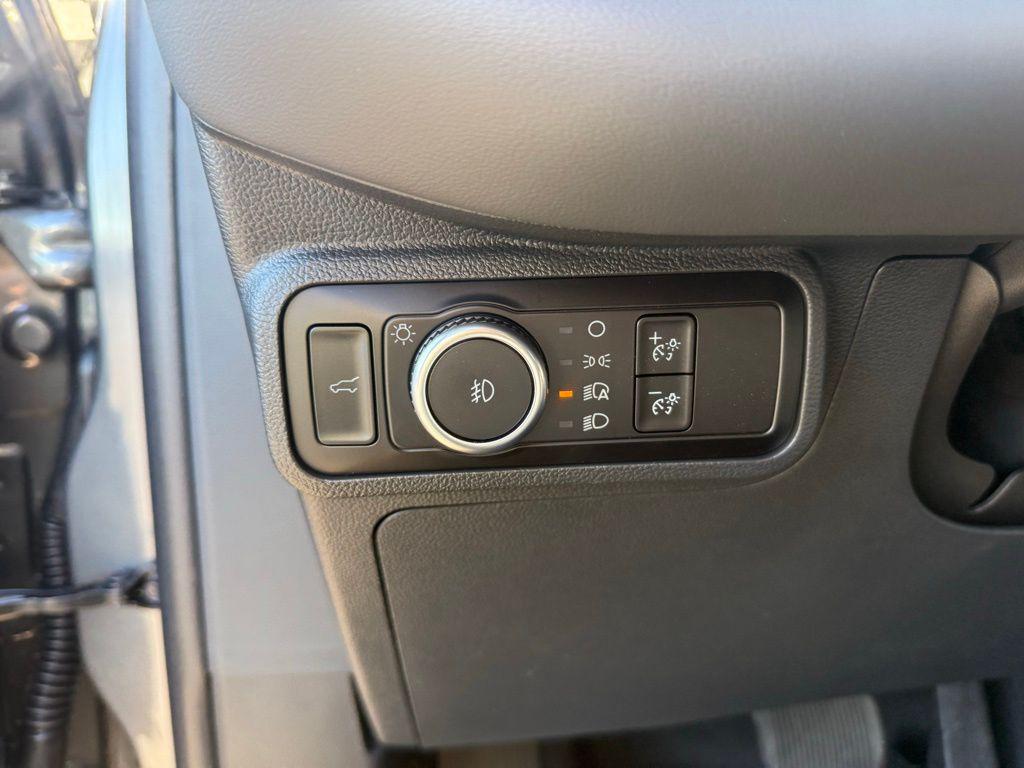 2026 FORD EXPLORER ACTIVE 缩略图 18