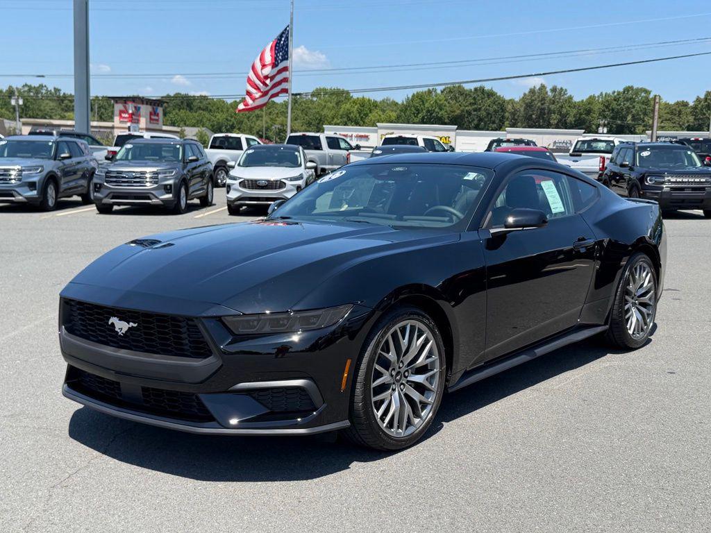 2026 FORD MUSTANG ECOBOOST PREMIUM — фото 8