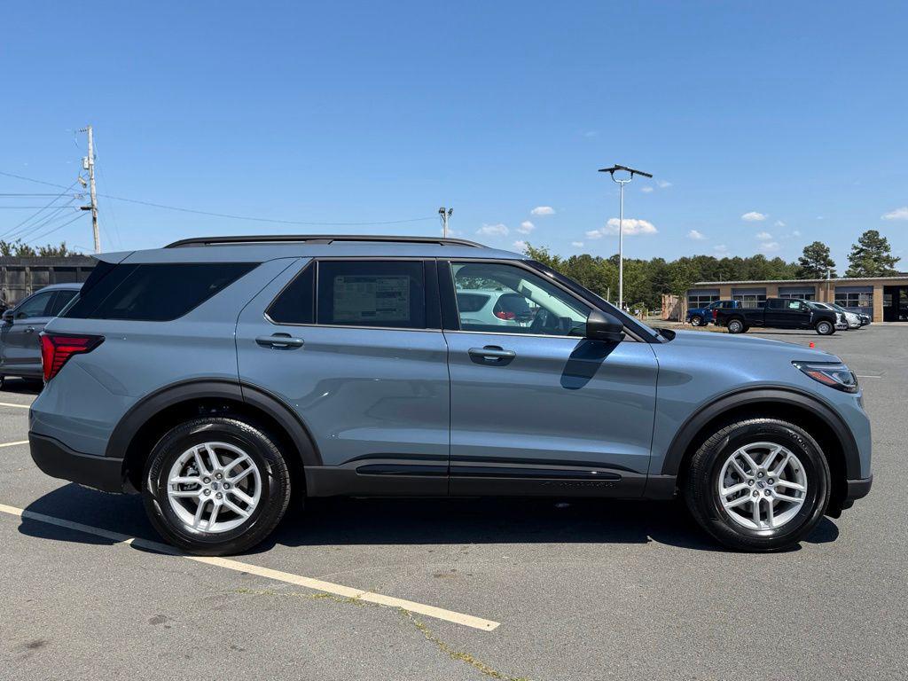 2026 FORD EXPLORER ACTIVE 照片 2