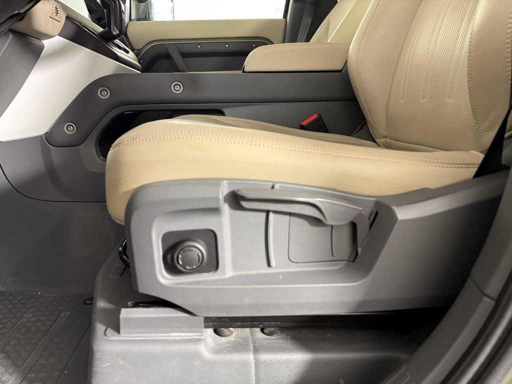2022 LAND Rover DEFENDER 110 S — фото 14