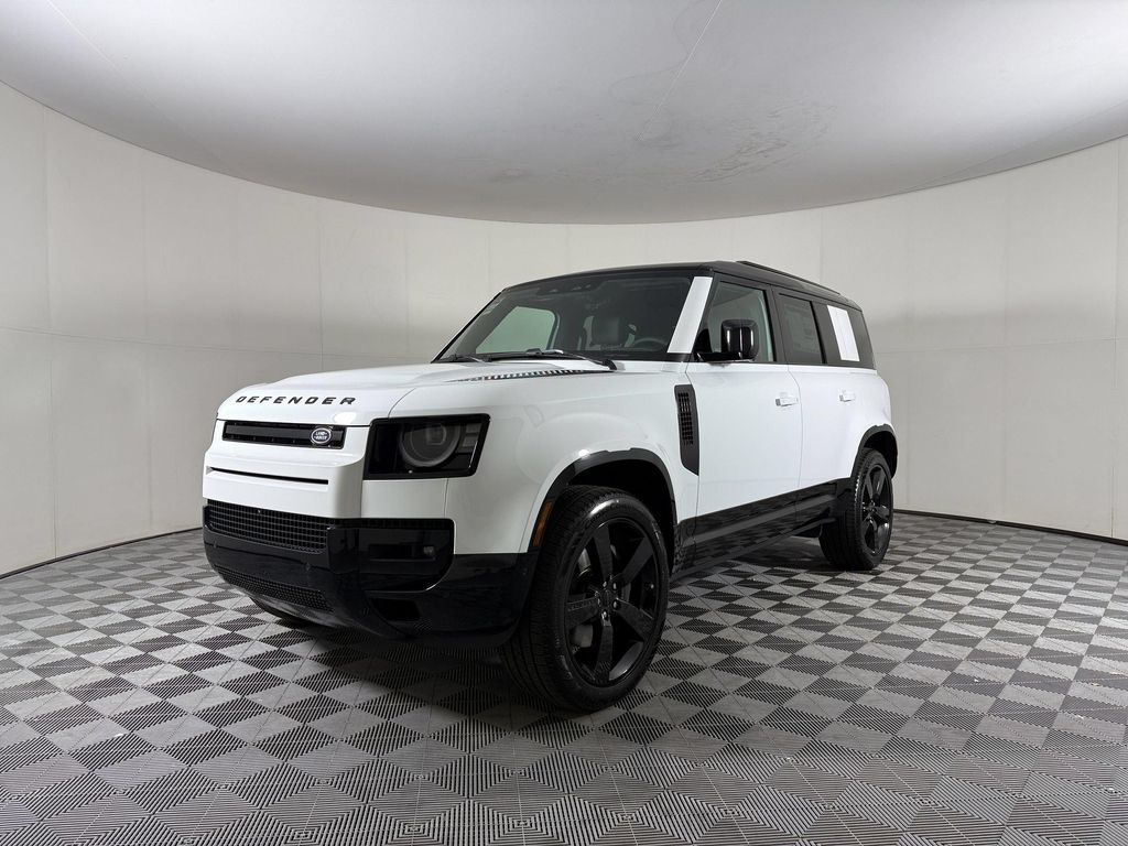New 2026 Land Rover Defender P400 X-Dynamic SE
