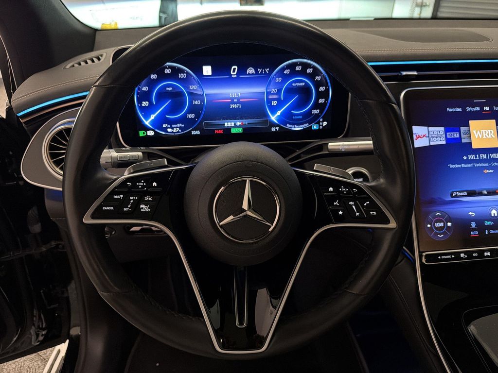 صورة 10 لـ 2023 Mercedes-BENZ EQS