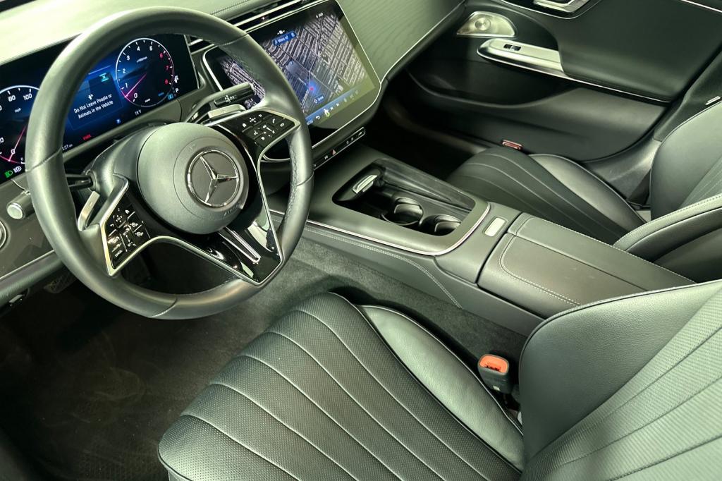 MERCEDES-BENZ E-CLASS - 9