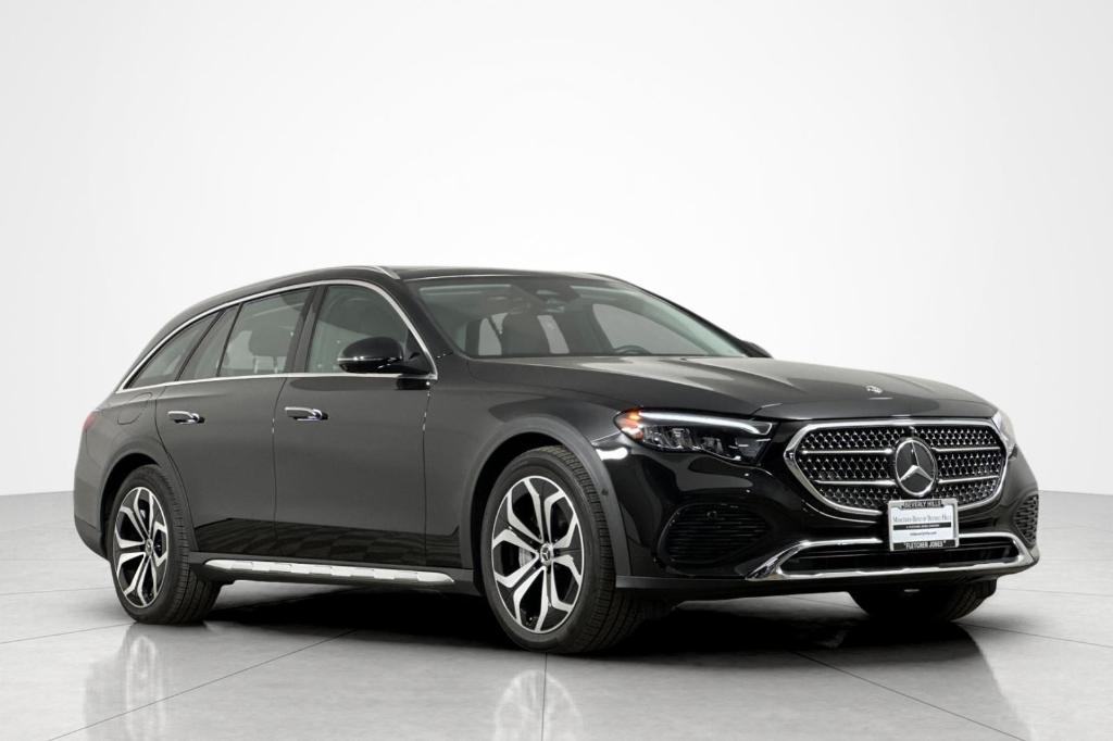 MERCEDES-BENZ E-CLASS - 7