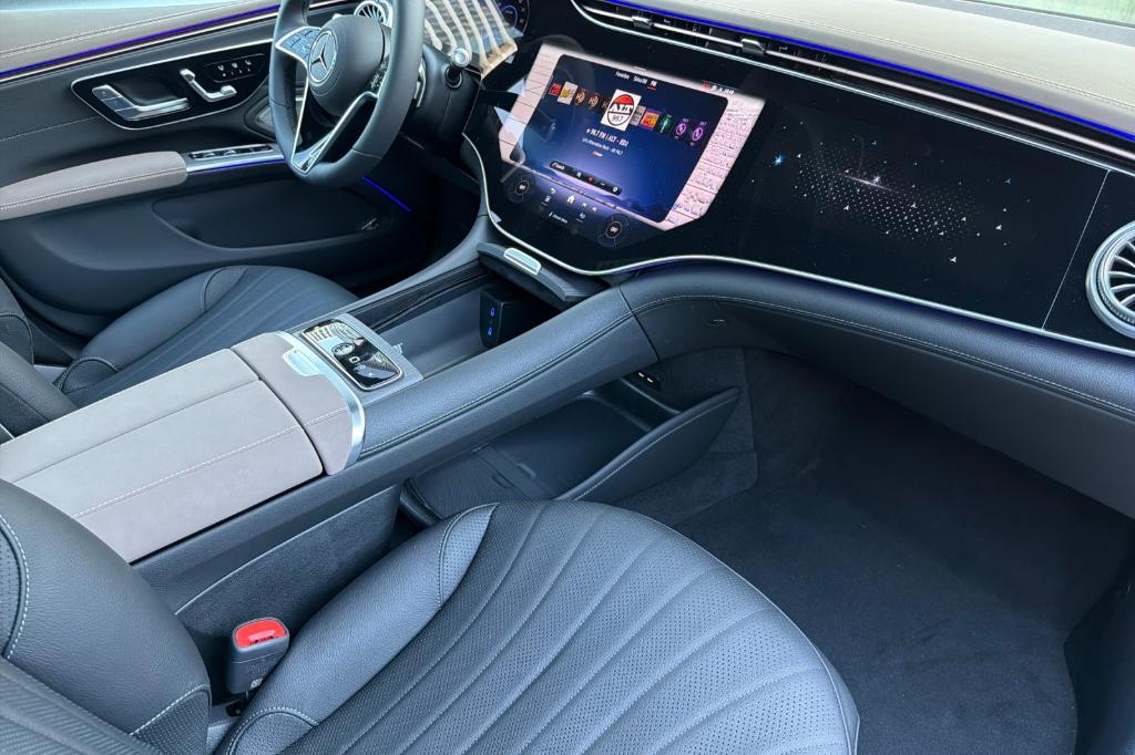 صورة مصغرة 15 لـ 2026 Mercedes-BENZ EQS