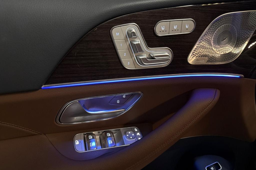 2026 Mercedes-BENZ GLS 照片 10
