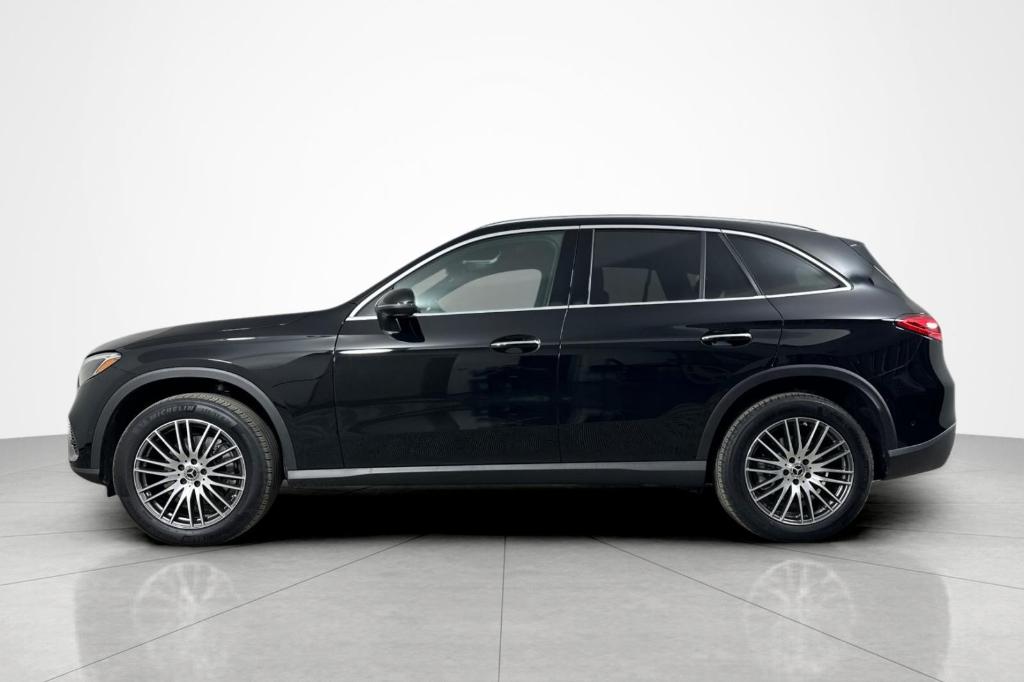 MERCEDES-BENZ GLC - 2