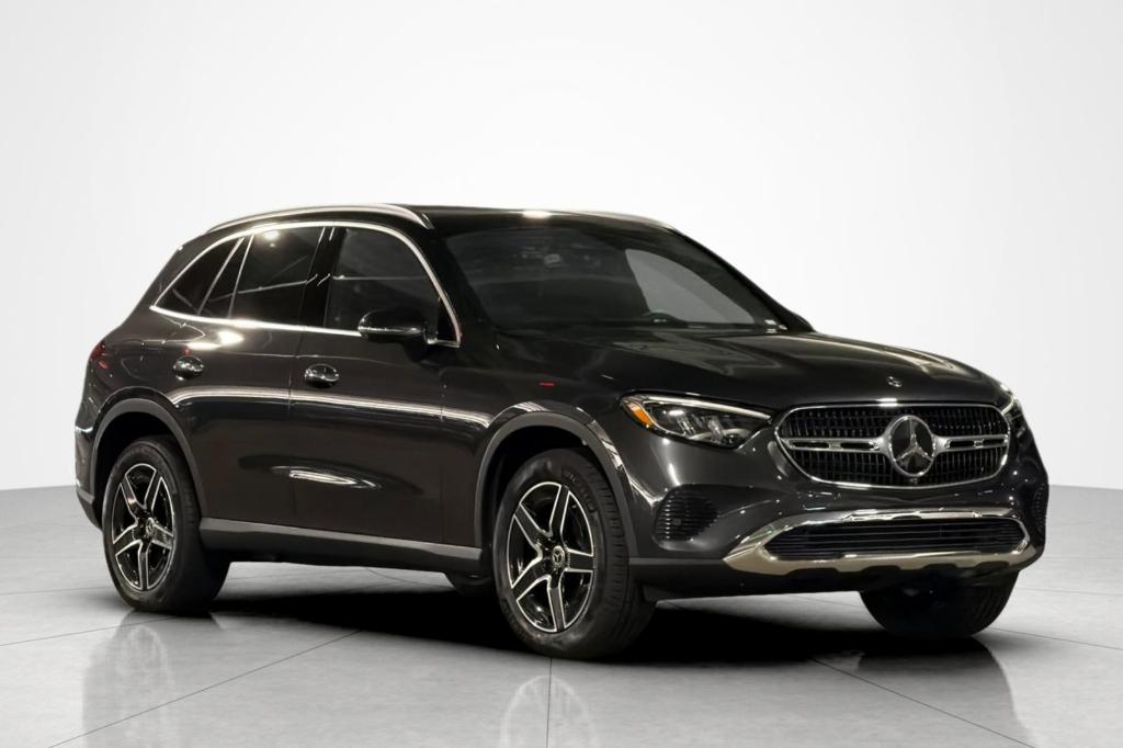 2026 Mercedes-BENZ GLC — фото 7